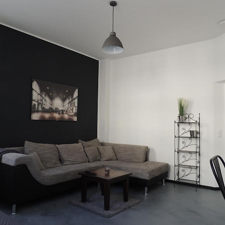 Zentrales Apartment In Gelsenkirchen Esterno foto