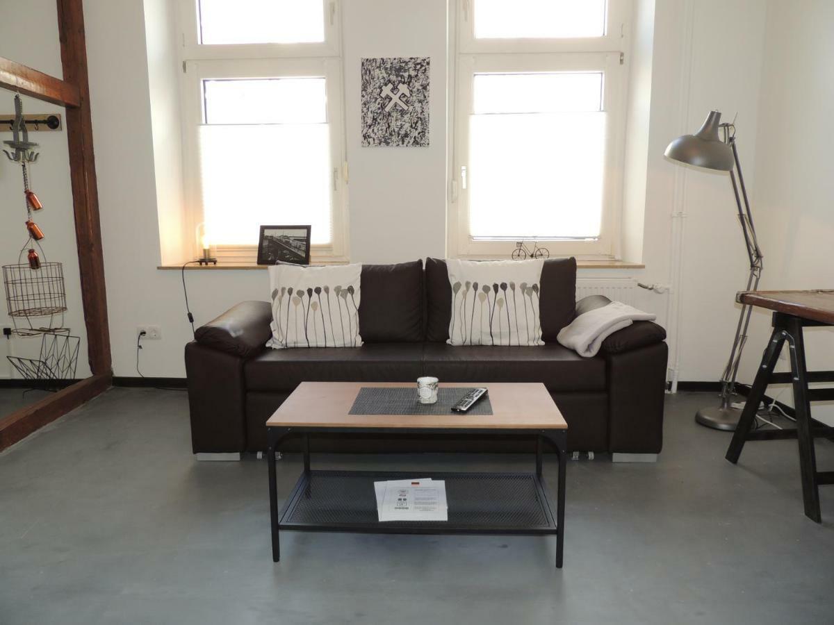 Zentrales Apartment In Gelsenkirchen Esterno foto